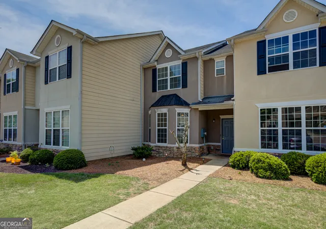 image of 317 Commons Dr, Jonesboro, GA 30236 | MLS# 10763890