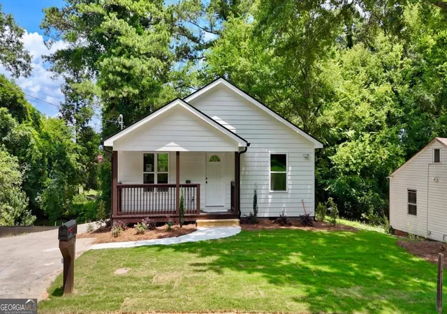 1st image of 10 Roseway Cir Ne, Rome, GA 30161 | MLS# 10795200
