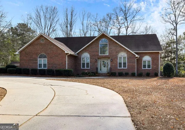 Homes for sale in Thomaston, GA | 100 Beaver Run Tr, Thomaston, GA 30286 | MLS# 10799497