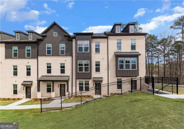 1st image of 2814 Daybreak Ln, Newnan, GA 30265 | MLS# 10825239