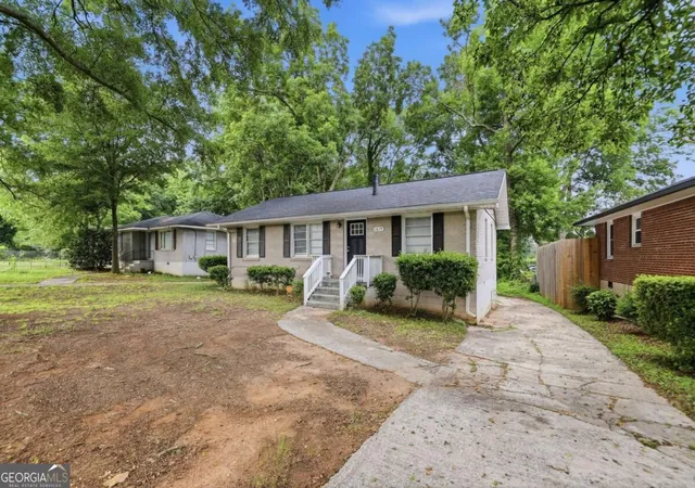 Photo 3 of Single family home for sale at 1619 Columbia Dr, Decatur, GA 30032 | MLS# 10836328 | Listing updated on 2026-09-14