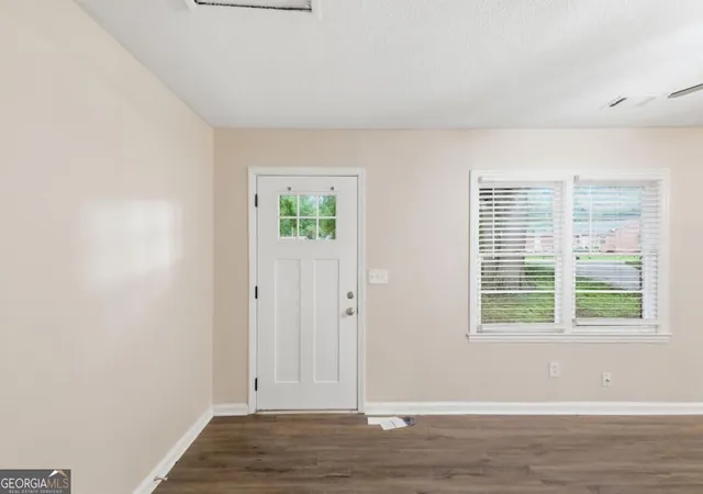 Photo 4 of Single family home for sale at 1619 Columbia Dr, Decatur, GA 30032 | MLS# 10836328 | Listing updated on 2026-09-14