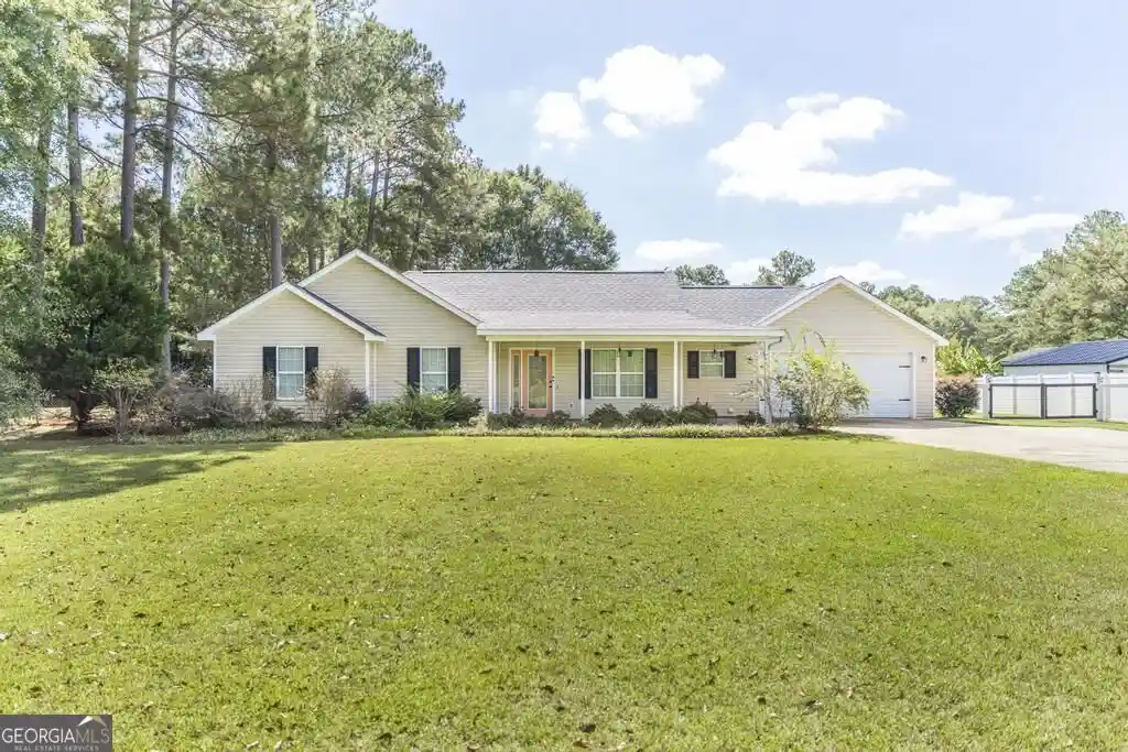 Photo 1 of Sale Pending at 461 Columbus Hwy, Hawkinsville, GA 31036 | MLS# 10854435 | Listing updated on 2026-10-20