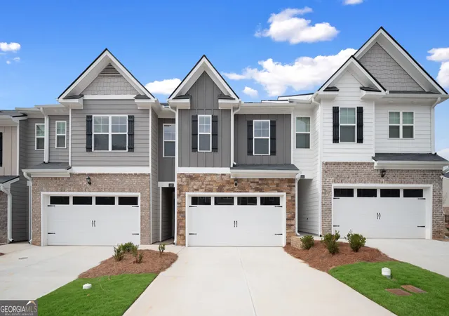 1st image of 1322 Aura Ln, Lawrenceville, GA 30045 | MLS# 10798016