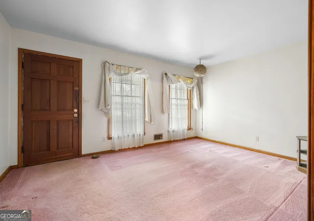 Photo 4 of Single family home for sale at 111 Irvin St, Jonesboro, GA 30236 | MLS# 10819337 | Listing updated on 2026-09-11