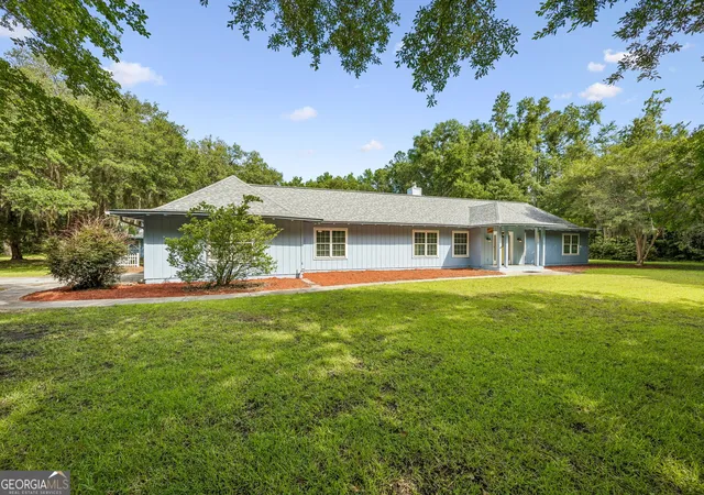 Homes for sale in Woodbine, GA | 331 Magna Carta Dr, Woodbine, GA 31569 | MLS# 10789264
