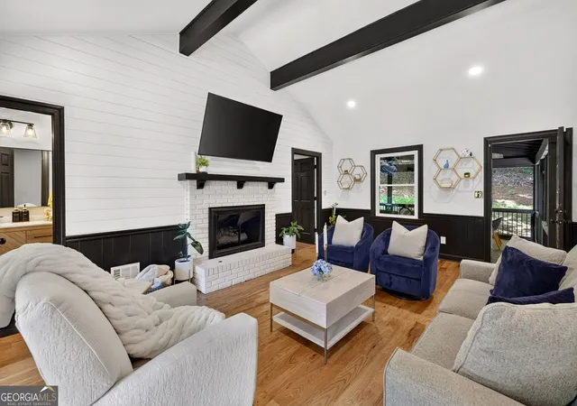 3rd image of 2282 Deer Ridge Dr, Stone Mountain, GA 30087 | MLS# 10793041