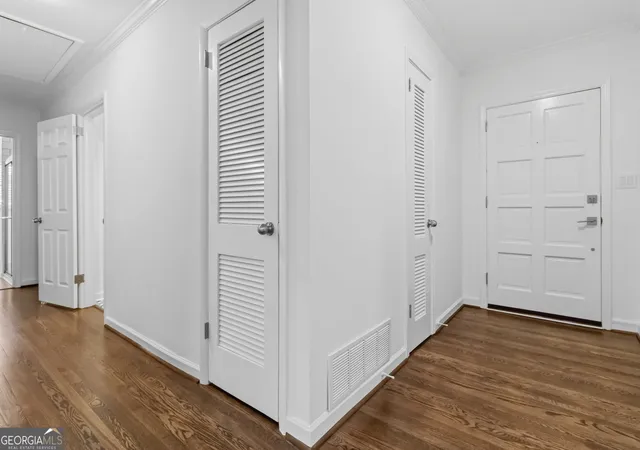 Photo 3 of Single family home for sale at 6748 Brandon Mill Rd, Sandy Springs, GA 30328 | MLS# 10834676 | Listing updated on 2026-10-28