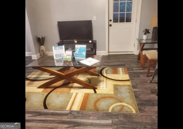 Listing Photo 3 - Condo for sale in building located at 818 Lee Andrews Ave SE, Atlanta, GA 30315