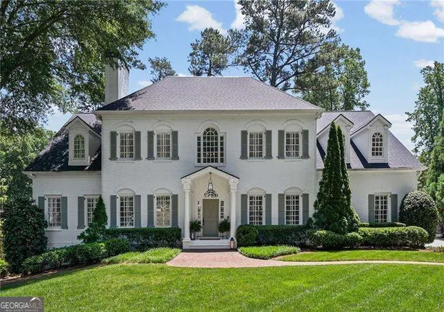 1st image of 4371 Club Dr Ne, Atlanta, GA 30319 | MLS# 10819456