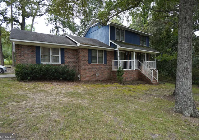 Photo 1 of Single family home for sale at 302 Ridgewood Rd, Cedartown, GA 30125 | MLS# 10824300 | Listing updated on 2026-09-03