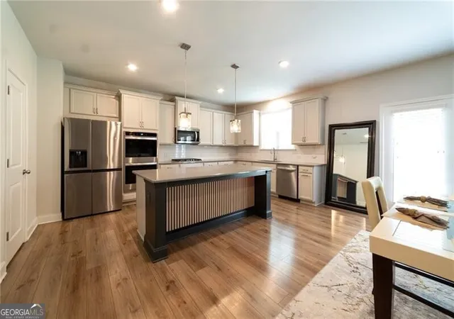 Photo 4 of Single family home for sale at 4760 Holly Grape Dr, Atlanta, GA 30331 | MLS# 10824202 | Listing updated on 2026-09-14