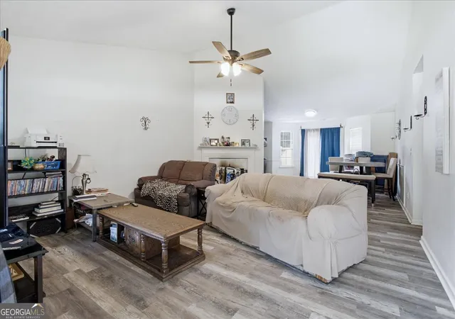 Photo 3 of Sale Pending at 306 Ponderosa Trl, Jackson, GA 30233 | MLS# 10828520 | Listing updated on 2026-09-12