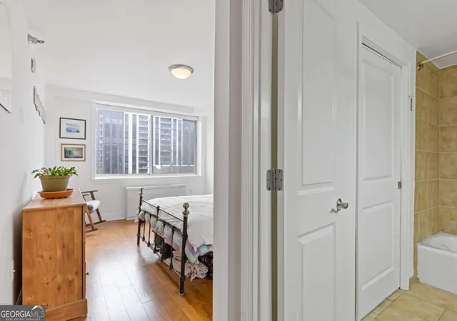 Photo 4 of Condo for sale at 2479 Peachtree Rd NE #402, Atlanta, GA 30305 | MLS# 10664869 | Listing updated on 2026-04-26