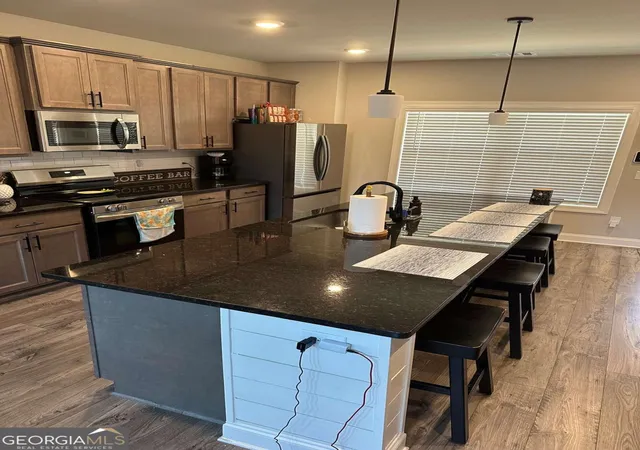 Photo 2 of Single family home for sale at 101 Red Maple Dr, Athens, GA 30606 | MLS# 10729057 | Listing updated on 2026-04-23