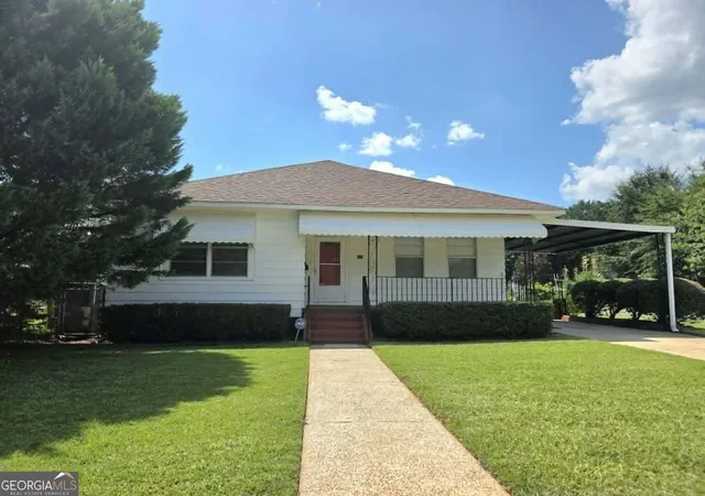 Photo 2 of Single family home for sale at 201 C Street, Thomaston, GA 30286 | MLS# 10832578 | Listing updated on 2026-09-08