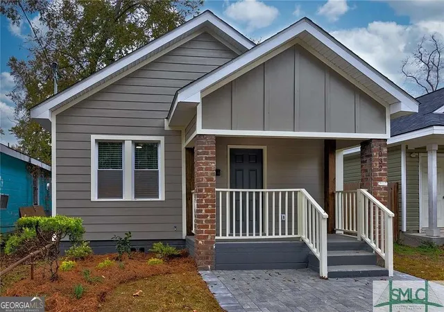Photo 1 of Single family home for sale at 1032 Demmond St, Savannah, GA 31415 | MLS# 10804622 | Listing updated on 2026-07-27