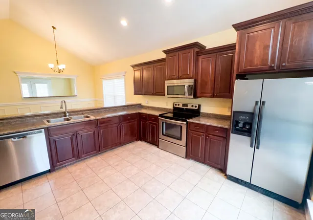 Photo 3 of Single family home for sale at 109 Corene Ave, Glennville, GA 30427 | MLS# 10827891 | Listing updated on 2026-08-25