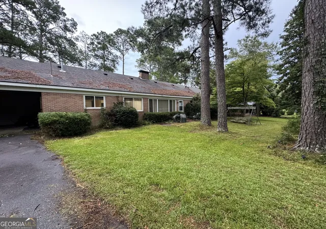 Photo 2 of Sale Pending at 5441 Pine Dr, Eastman, GA 31023 | MLS# 10835842 | Listing updated on 2026-09-08