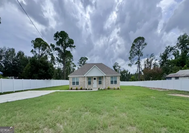 Photo 2 of Sale Pending at 1100 Orange St, Vidalia, GA 30474 | MLS# 10766003 | Listing updated on 2026-09-14