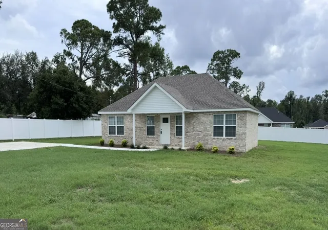 Photo 3 of Sale Pending at 1100 Orange St, Vidalia, GA 30474 | MLS# 10766003 | Listing updated on 2026-09-14