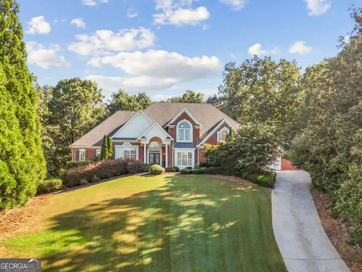 Single family home for sale at 402 Mountain Point, Canton, GA 30115 | MLS# 10874003