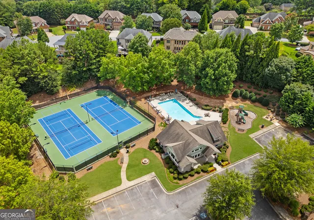 Photo 2 of Single family home for sale at 5605 Viewpoint Ct Ct, Suwanee, GA 30024 | MLS# 10814631 | Listing updated on 2026-09-30