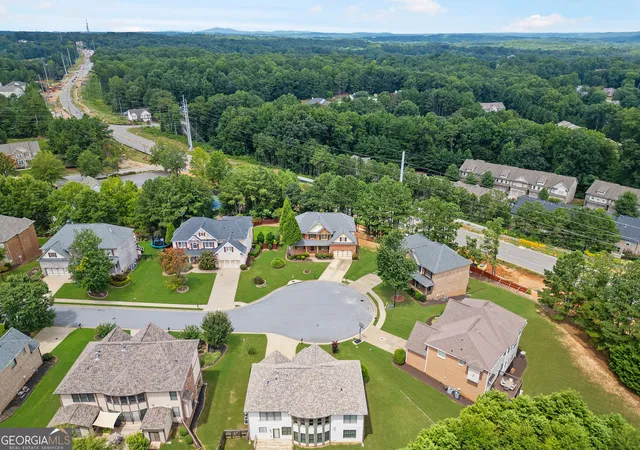 Photo 3 of Single family home for sale at 5605 Viewpoint Ct Ct, Suwanee, GA 30024 | MLS# 10814631 | Listing updated on 2026-09-30