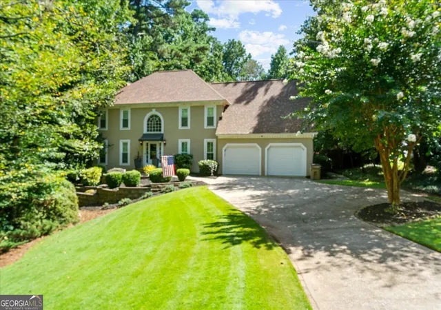 Photo 4 of Sale Pending at 2530 Fairview Dr, Cumming, GA 30041 | MLS# 10829711 | Listing updated on 2026-09-02