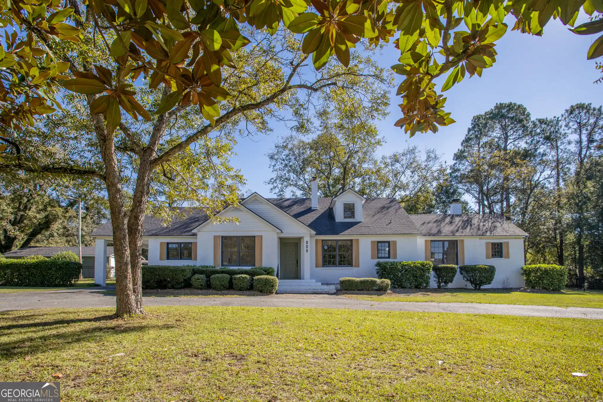 Photo 1 of Single family home for sale at 806 N Main St, Sylvania, GA 30467 | MLS# 10873370 | Listing updated on 2026-10-29