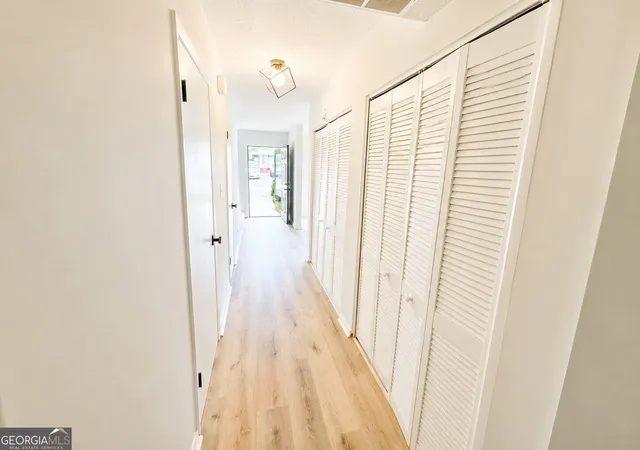 Photo 3 of Townhouse for sale at 670 Powers Ferry North Se, Marietta, GA 30067 | MLS# 10822307 | Listing updated on 2026-10-17
