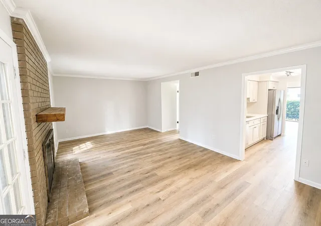 Photo 4 of Townhouse for sale at 670 Powers Ferry North Se, Marietta, GA 30067 | MLS# 10822307 | Listing updated on 2026-10-17