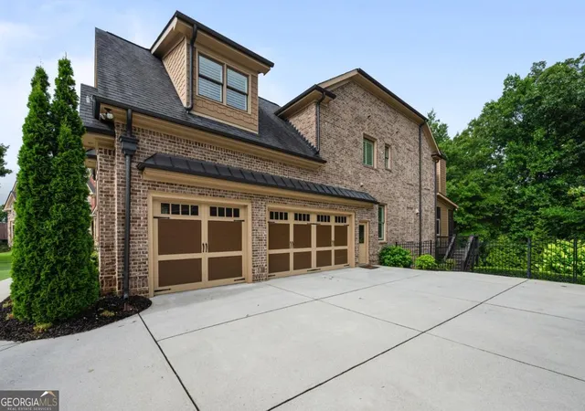 Photo 4 of Single family home for sale at 2220 Cambridge Hl Ct, Dacula, GA 30019 | MLS# 10792444 | Listing updated on 2026-09-04