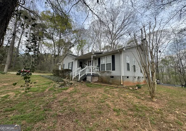Photo 3 of Single family home for sale at 644 Parham Rd, Griffin, GA 30223 | MLS# 10717416 | Listing updated on 2026-07-30