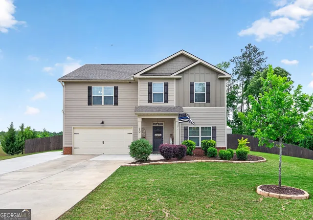 1st image of 20 Shelton Ct, Senoia, GA 30276 | MLS# 10828000