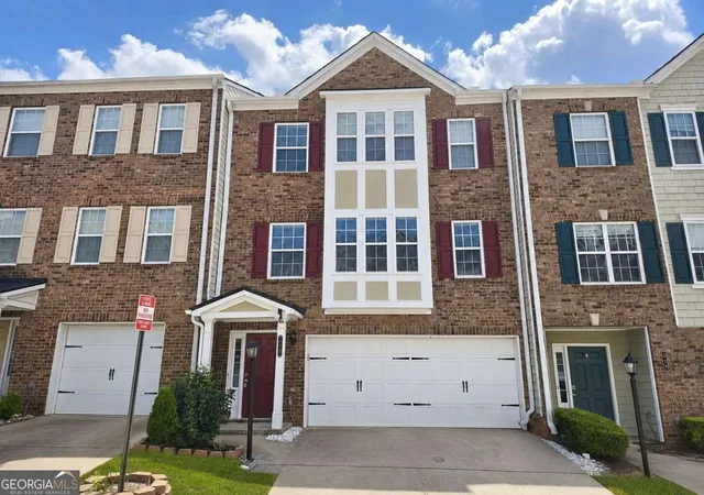 Homes for sale in Kennesaw, GA | 2928 George Busbee #212 Pkwy Nw, Kennesaw, GA 30144 | MLS# 10792696
