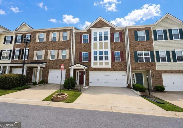 Homes for sale in Kennesaw, GA | 2928 George Busbee #212 Pkwy Nw, Kennesaw, GA 30144 | MLS# 10792696