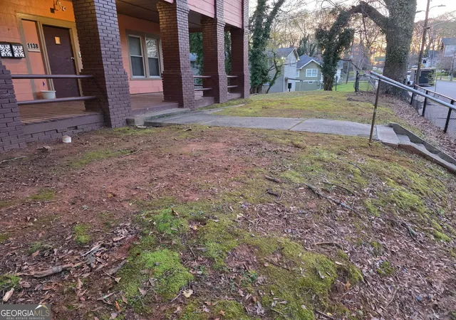 3rd image of 1138 Sells Ave SW, Atlanta, GA 30310