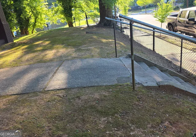 2nd image of 1138 Sells Ave SW, Atlanta, GA 30310