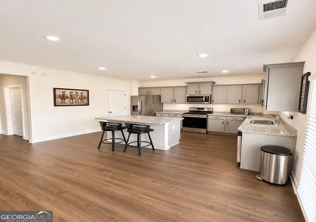 Photo 3 of Single family home for sale at 4100 Audrey Ln, Lithonia, GA 30038 | MLS# 10827658 | Listing updated on 2026-08-31