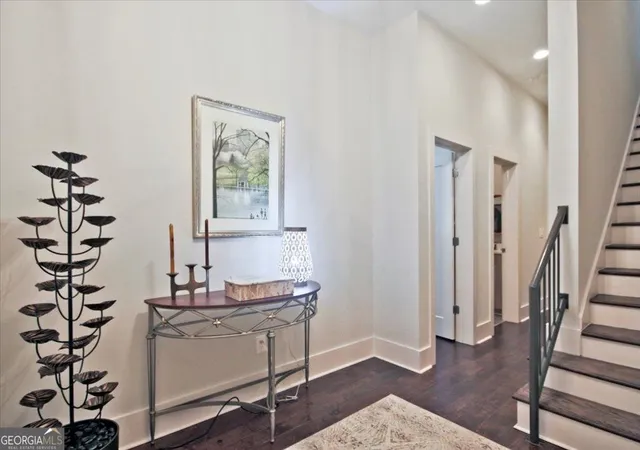 4th image of 104 Canton Wy, Roswell, GA 30075 | MLS# 10794157