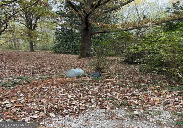 Photo 3 of Sale Pending at 5655 Campbellton Rd Sw, Atlanta, GA 30331 | MLS# 10410862 | Listing updated on 2026-03-10
