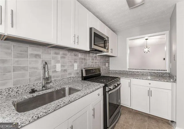 4th image of 308 Cumberland Ct Se, Smyrna, GA 30080 | MLS# 10797605