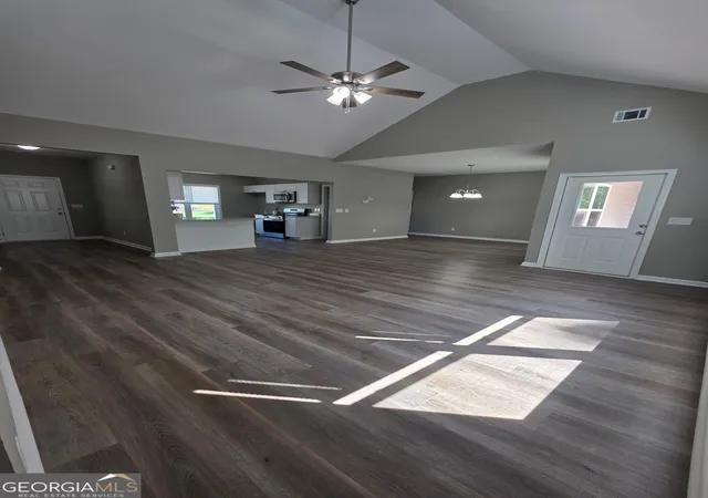 Photo 2 of Sale Pending at 164 Charlotte Dr, Statham, GA 30666 | MLS# 10812492 | Listing updated on 2026-09-09