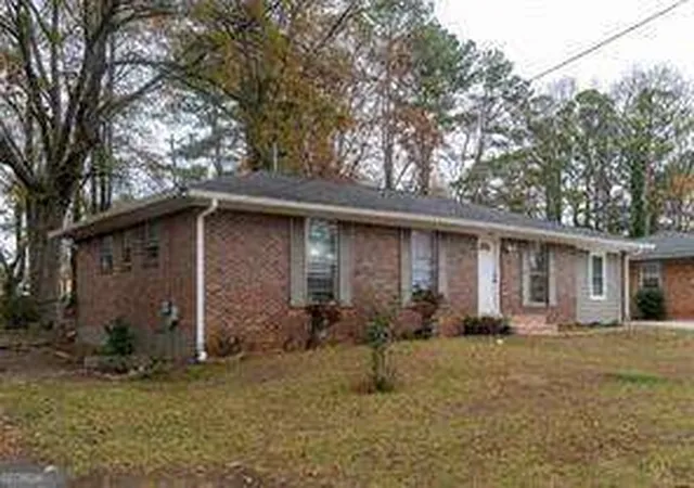 Homes for sale in Norcross, GA | 679 Winchester Ln, Norcross, GA 30071 | MLS# 10781023