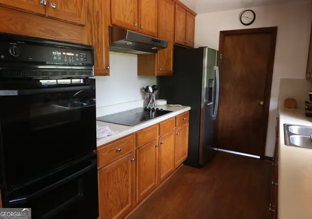 Photo 3 of Single family home for sale at 1352 Fairview Rd, Stockbridge, GA 30281 | MLS# 10802783 | Listing updated on 2026-09-24