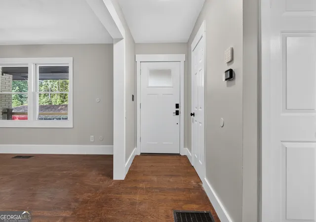 Photo 2 of Sale Pending at 93 Floyd Ln, Hampton, GA 30228 | MLS# 10807410 | Listing updated on 2026-09-17