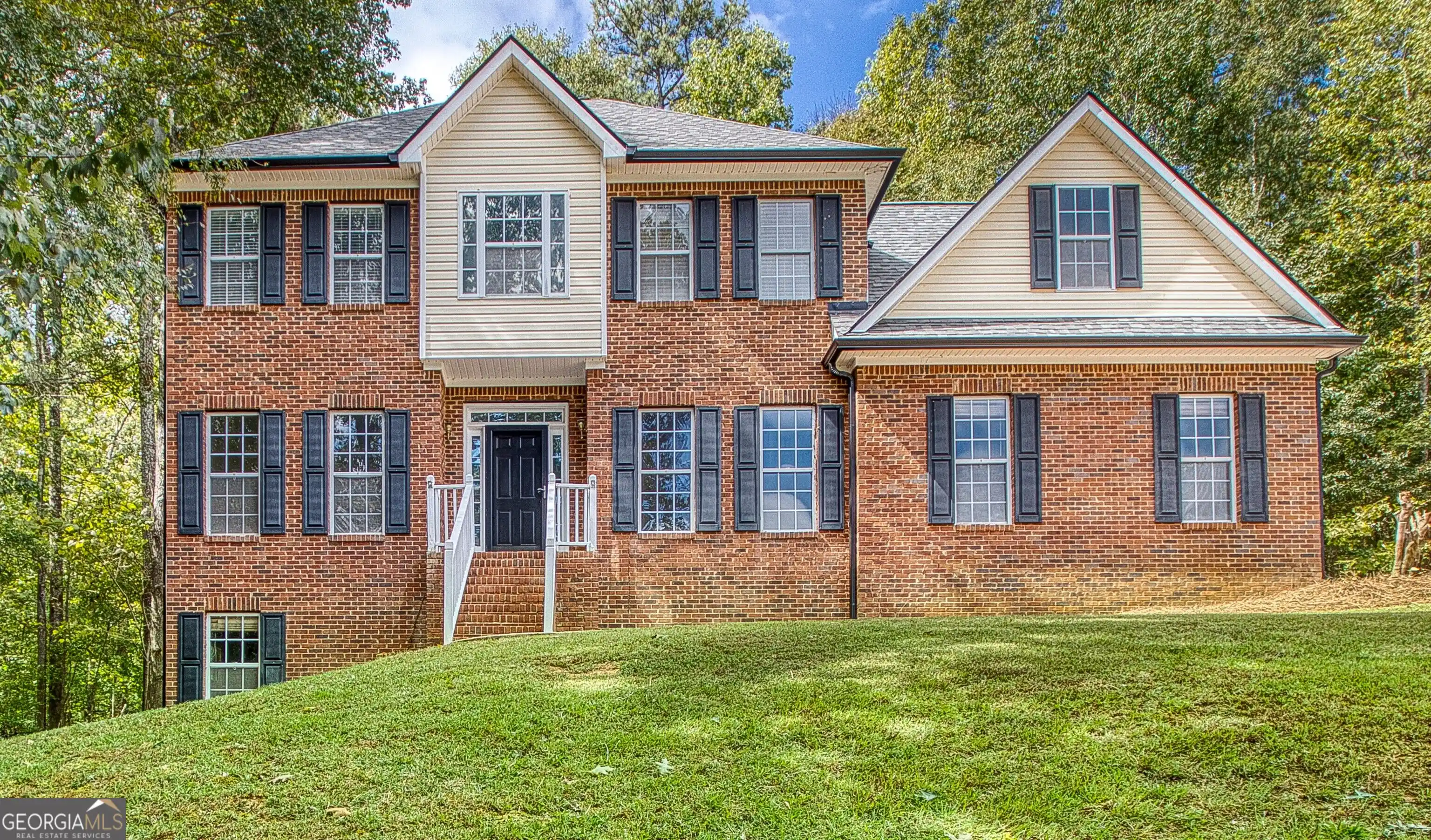 Photo 1 of Single family home for sale at 280 Jordan Pl, Fayetteville, GA 30215 | MLS# 10872572 | Listing updated on 2026-10-28