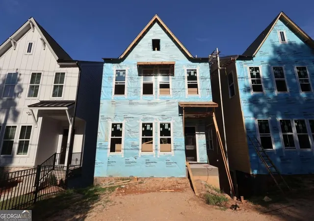 Single family home for sale at 799 Auguste Ave, Scottdale, GA 30079 | MLS# 10872099