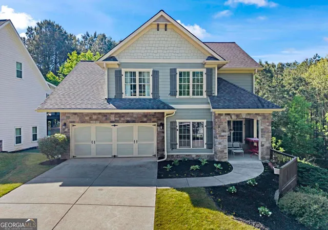 Photo 2 of Sale Pending at 549 Autumn Ridge Dr, Canton, GA 30115 | MLS# 10733047 | Listing updated on 2026-08-24